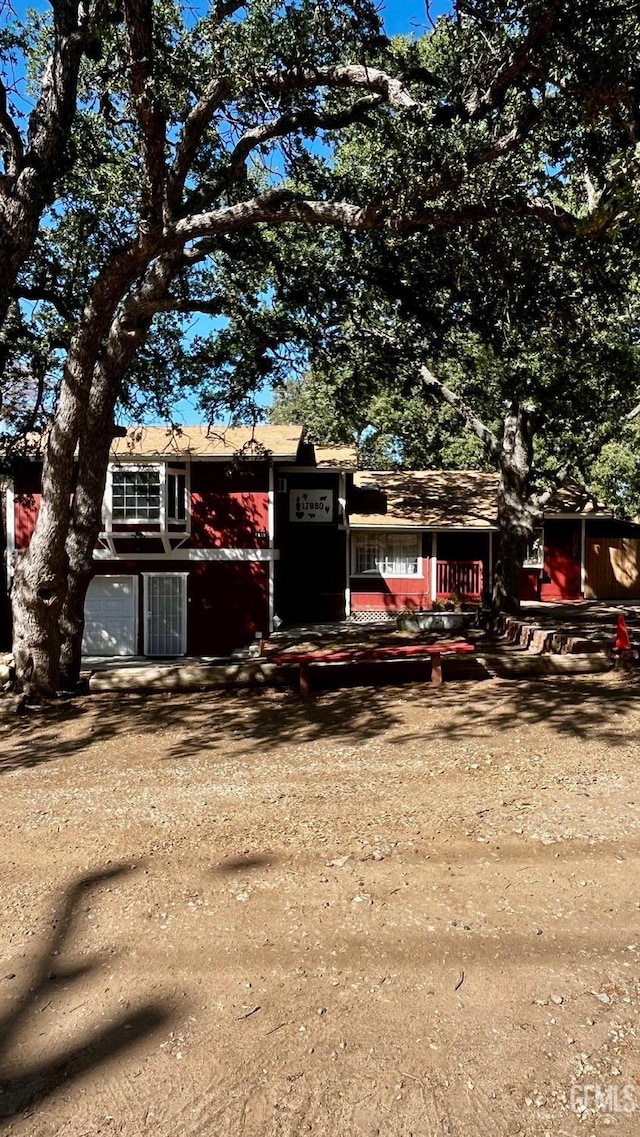 17980 Alps Dr, Tehachapi, CA 93561 - photo 1