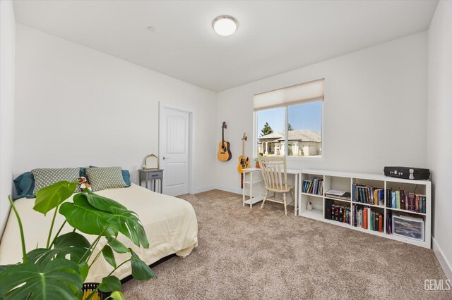 506 Rosehaven Ln, Tehachapi, CA 93561 - carpeted bedroom with baseboards
