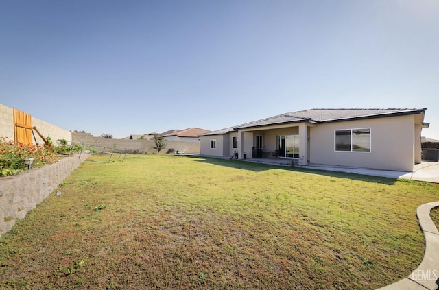 15920 Waterford St, Bakersfield, CA 93314 - fenced backyard with a patio