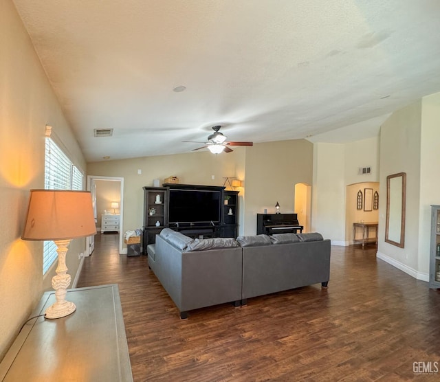 11622 Pacific Harbor Ave, Bakersfield, CA 93312 - photo 16