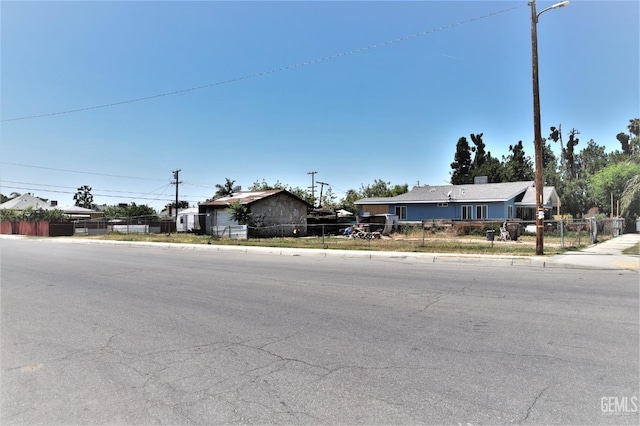 1231 Quincy St, Bakersfield CA, 93305 land for sale