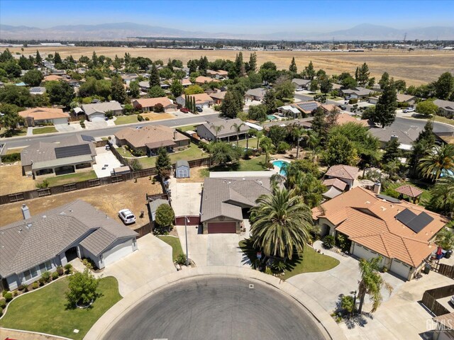 5702 San Pierre Ct, Bakersfield, CA 93308 - aerial view of residential area with mountains
