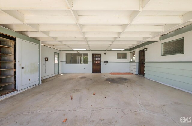 1312 Shattuck Ave, Bakersfield, CA 93305 - view of garage