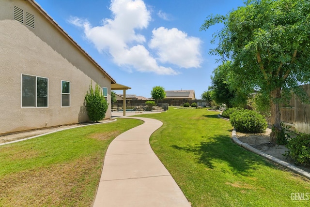 3420 Palagetto Pl, Bakersfield, CA 93314 - view of yard