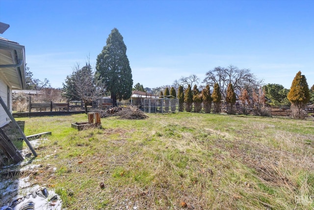 view of yard featuring fence