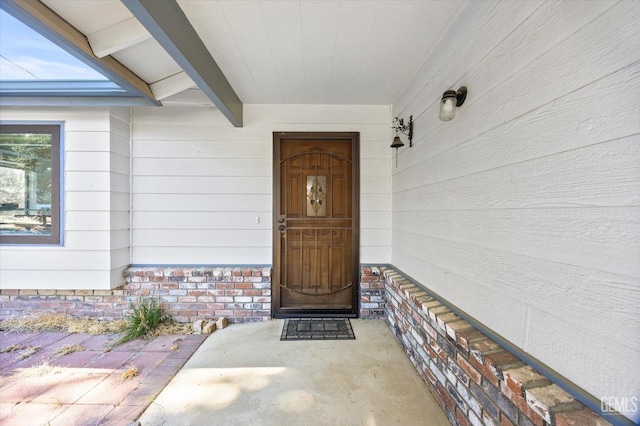 view of property entrance