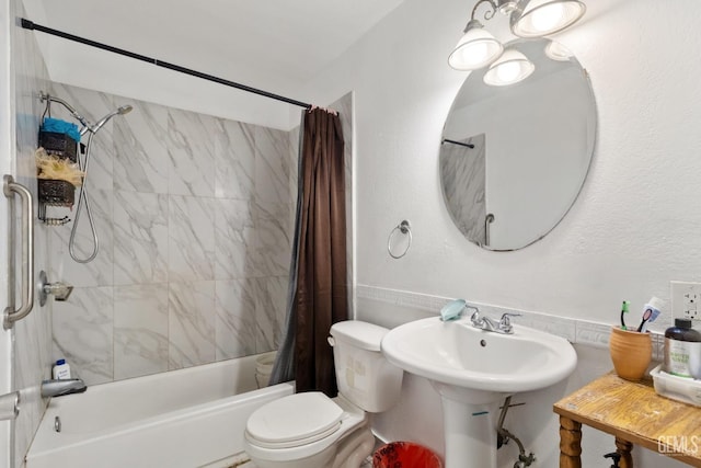 bathroom with shower / tub combo with curtain and toilet