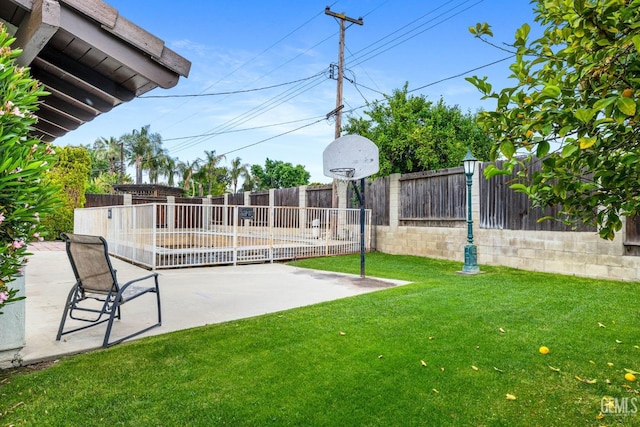 3406 Elm St, Bakersfield, CA 93301 - view of yard featuring a patio area and a fenced backyard