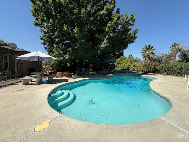 1636 Country Club Dr, Bakersfield, CA 93306 - photo 9