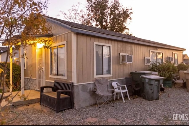 408 Powell Ln, Bakersfield, CA 93307 - photo 1