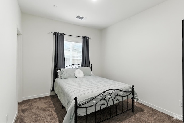 8907 Stevie Ct, Bakersfield, CA 93313 - bedroom featuring carpet and baseboards