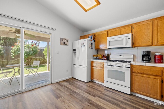 235 W Pilot Ave, Bakersfield, CA 93308 - photo 15