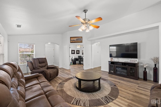 235 W Pilot Ave, Bakersfield, CA 93308 - photo 9