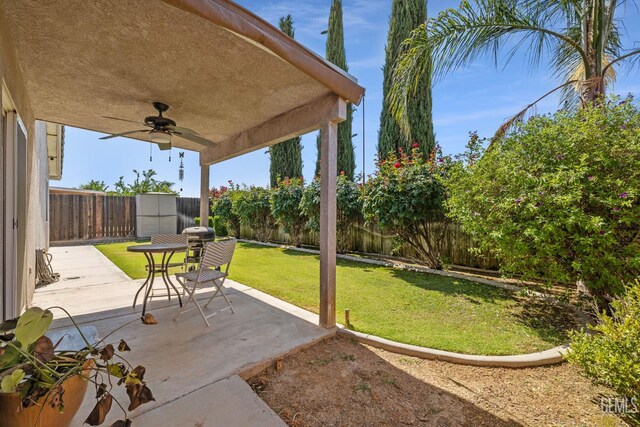 235 W Pilot Ave, Bakersfield, CA 93308 - photo 37