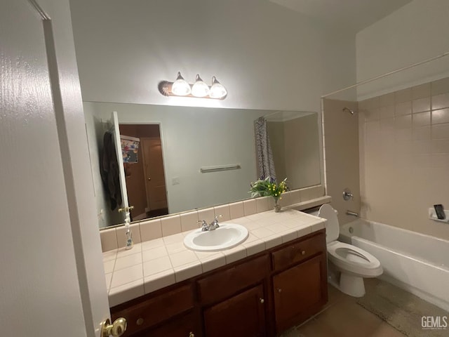 12504 Crown Crest Dr, Bakersfield, CA 93311 - full bath featuring tile patterned floors, toilet, bathing tub / shower combination, and vanity
