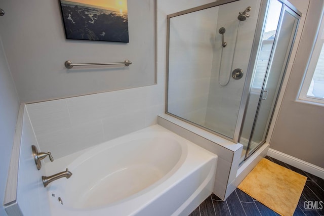 1850 Verdugo Ln, Bakersfield, CA 93312 - bathroom featuring a stall shower and a bath