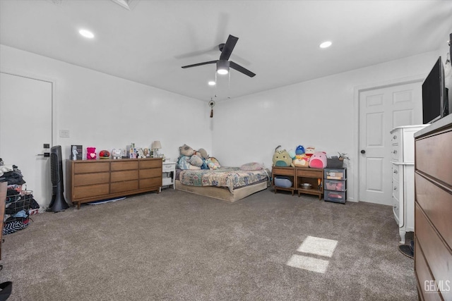 bedroom with carpet flooring and ceiling fan