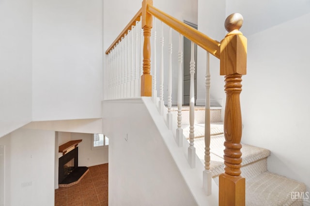 5219 Port Dr, Bakersfield, CA 93312 - stairway featuring a high ceiling