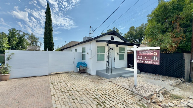 2340 N Thomas St, Los Angeles, CA 90031 - photo 1