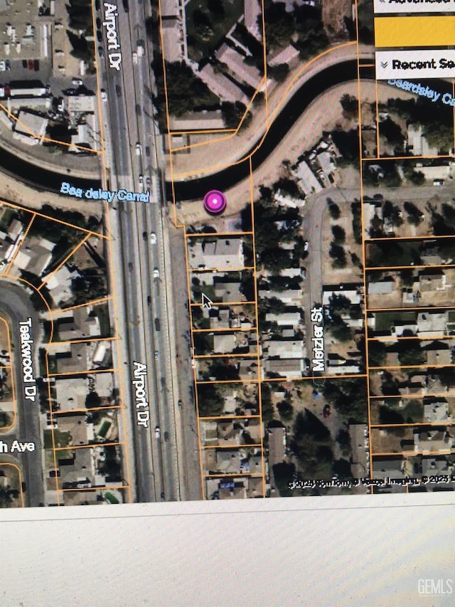 333 Airport Dr, Bakersfield, CA 93308