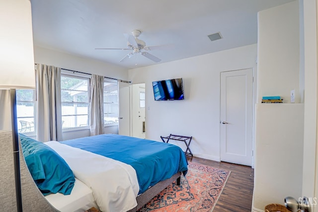 2849 Alturas Dr, Bakersfield, CA 93305 - bedroom with visible vents, baseboards, wood finished floors, and ceiling fan
