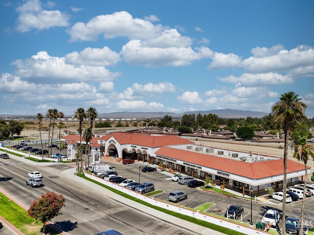 7800 Westfield Rd Unit 28, Bakersfield, CA 93309 - bird's eye view of a commercial area and mountains