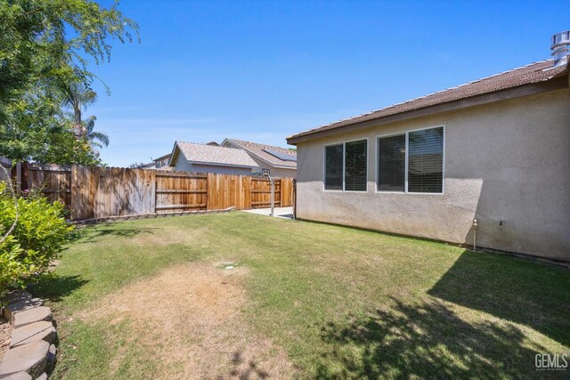 12415 Childress St, Bakersfield, CA 93312 - view of yard