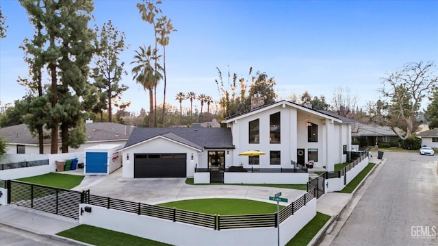 view of front of house featuring a garage