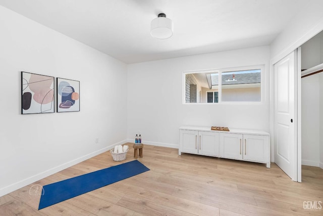 3700 Christmas Tree Ln, Bakersfield, CA 93306 - workout area with light wood finished floors