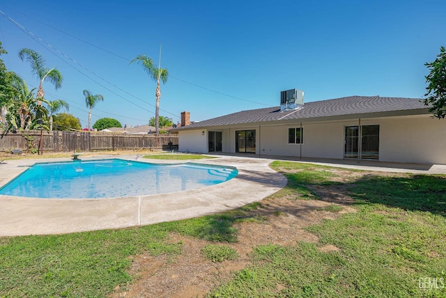 3700 Christmas Tree Ln, Bakersfield, CA 93306 - view of swimming pool featuring a fenced backyard and a patio