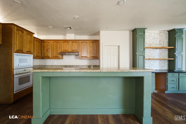 12610 Knights Bridge Pl, Bakersfield, CA 93312 - photo 20
