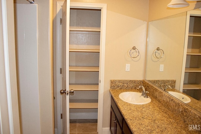 14924 Plumeria Ct, Bakersfield, CA 93314 - photo 22