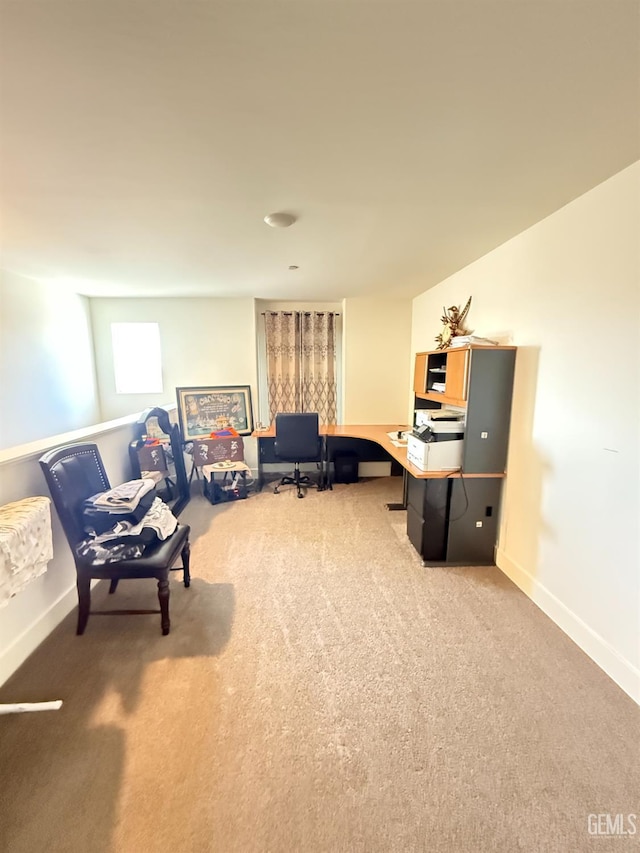 6009 Cardano Ave, Bakersfield, CA 93313 - carpeted office space with baseboards