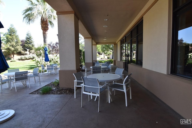 5712 Wisteria Valley Rd, Bakersfield, CA 93306 - view of patio with outdoor dining area