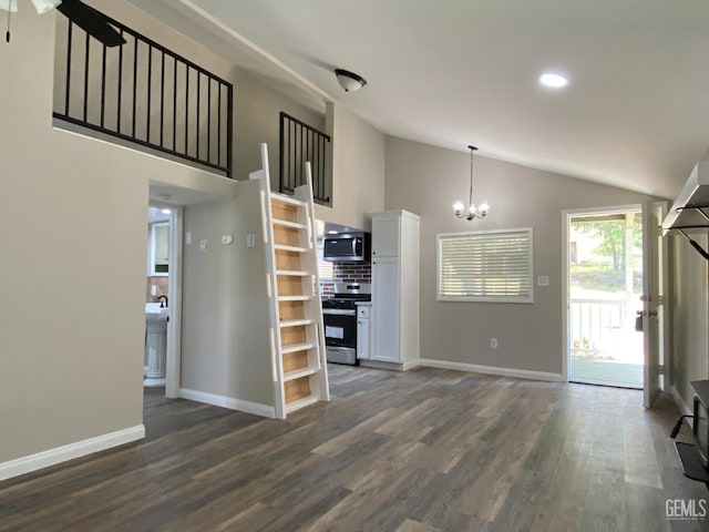 4700 Caliente Bodfish Rd, Caliente, CA 93518 - unfurnished living room with a chandelier, dark wood-style flooring, baseboards, high vaulted ceiling, and recessed lighting