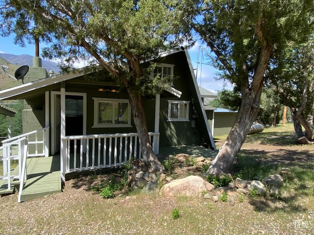 4700 Caliente Bodfish Rd, Caliente, CA 93518 - view of side of property featuring covered porch
