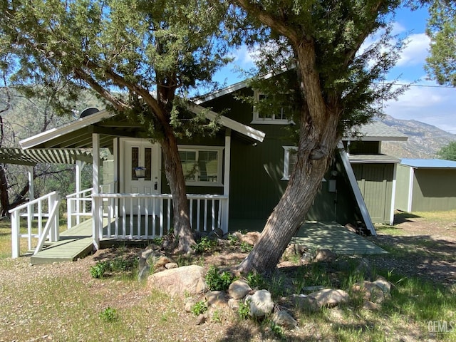 4700 Caliente Bodfish Rd, Caliente, CA 93518 - view of front of house featuring a mountain view