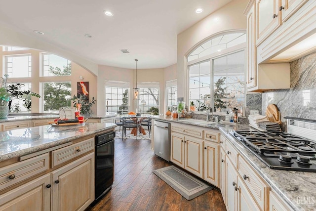 30360 Hart Oaks Dr, Keene, CA 93531 - photo 10