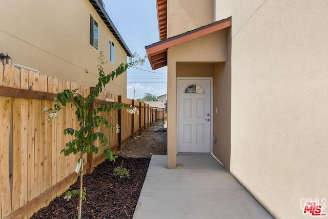 view of entrance to property