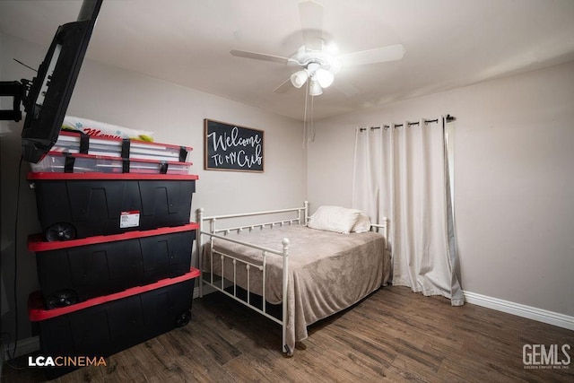 10005 Valley Forest Ct, Bakersfield, CA 93311 - bedroom with ceiling fan, baseboards, and wood finished floors