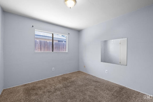 2617 Auburn Ct, Bakersfield, CA 93306 - unfurnished room with carpet floors