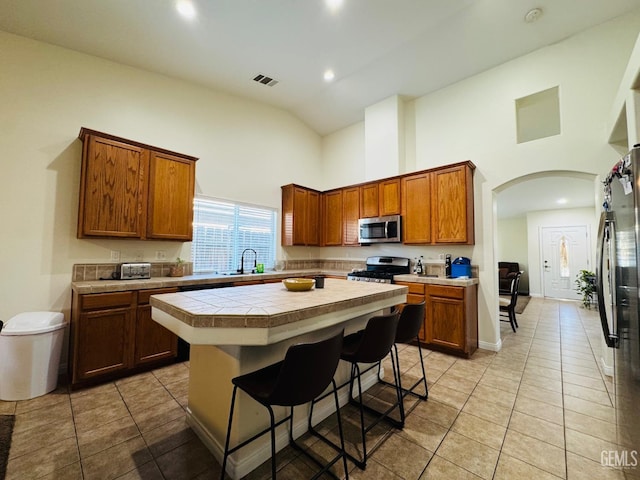 13213 Ridgeway Meadows Dr, Bakersfield, CA 93314 - photo 10