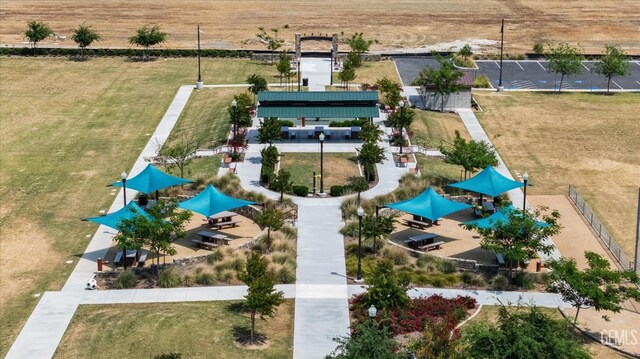 9008 Pine Breeze Ln, Shafter, CA 93263 - bird's eye view