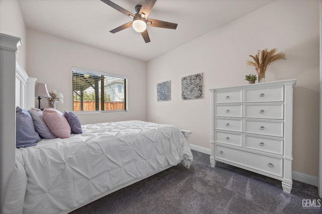 9008 Pine Breeze Ln, Shafter, CA 93263 - living room with a ceiling fan, baseboards, and recessed lighting