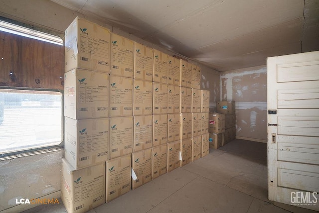 428 Center St Unit A, Taft, CA 93268 - view of storage