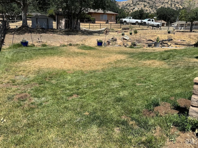 22417 Citation St, Tehachapi, CA 93561 - view of yard with a mountain view