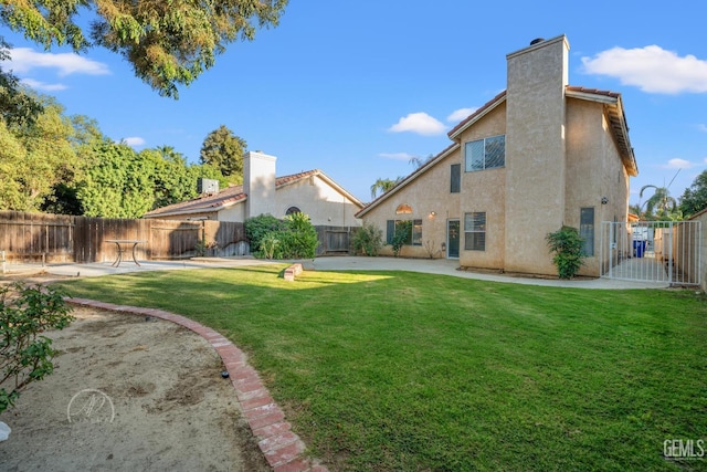 view of yard with a patio area