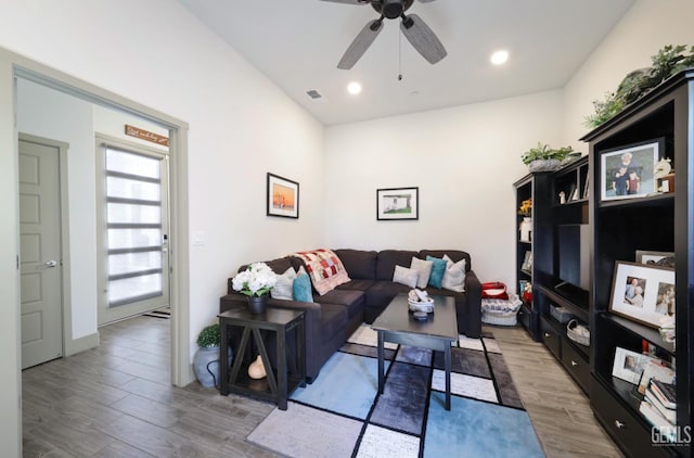 9108 Manor Forest Ln, Shafter, CA 93263 - living area with light wood-type flooring, a ceiling fan, and recessed lighting