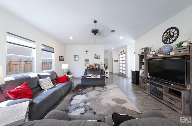 9108 Manor Forest Ln, Shafter, CA 93263 - living area with wood finished floors, recessed lighting, and ceiling fan