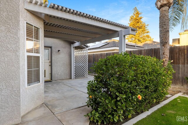 14013 Laverton Ave, Bakersfield, CA 93314 - fenced backyard featuring a patio